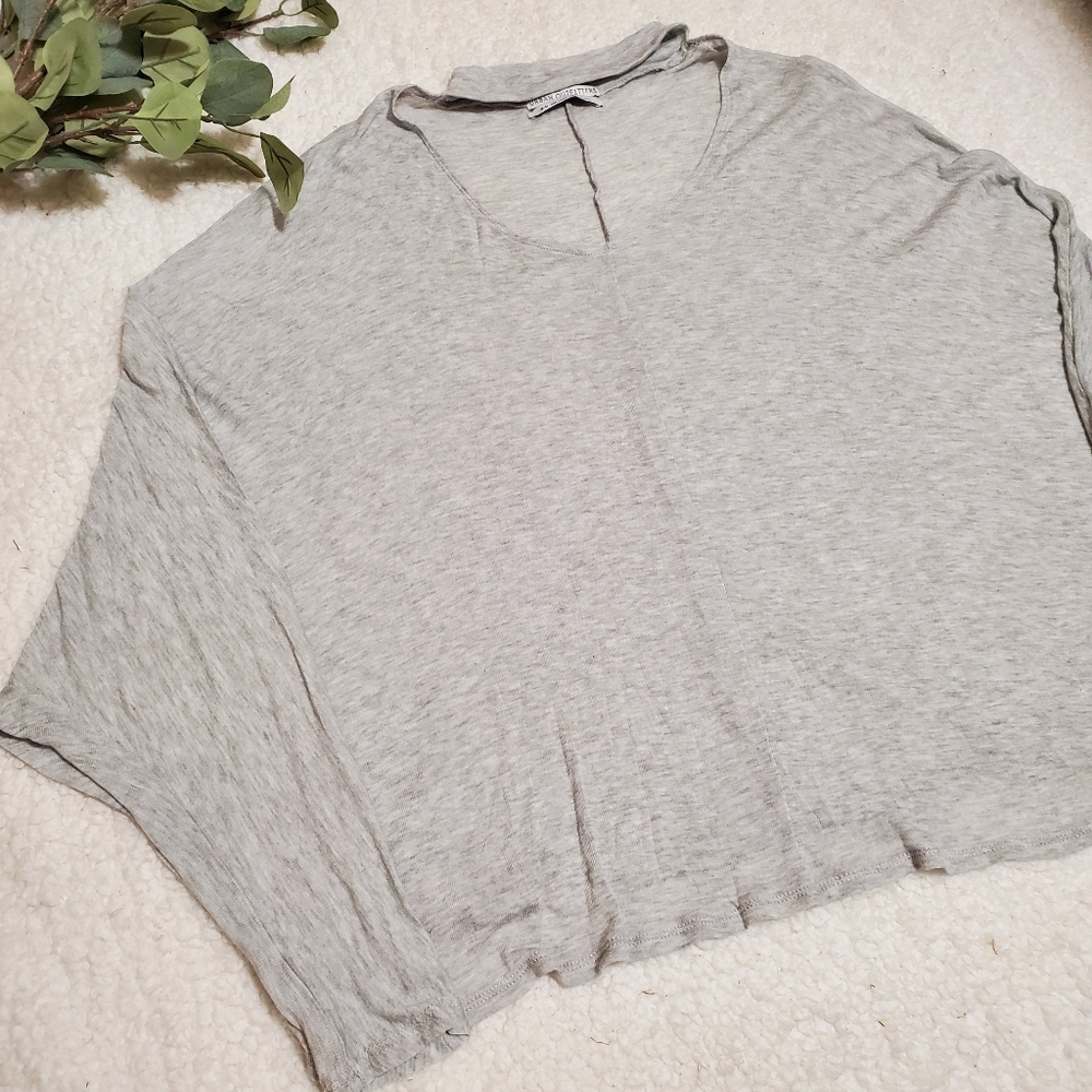 UO Oversized Heathered Grey Keyhole Cutout Top